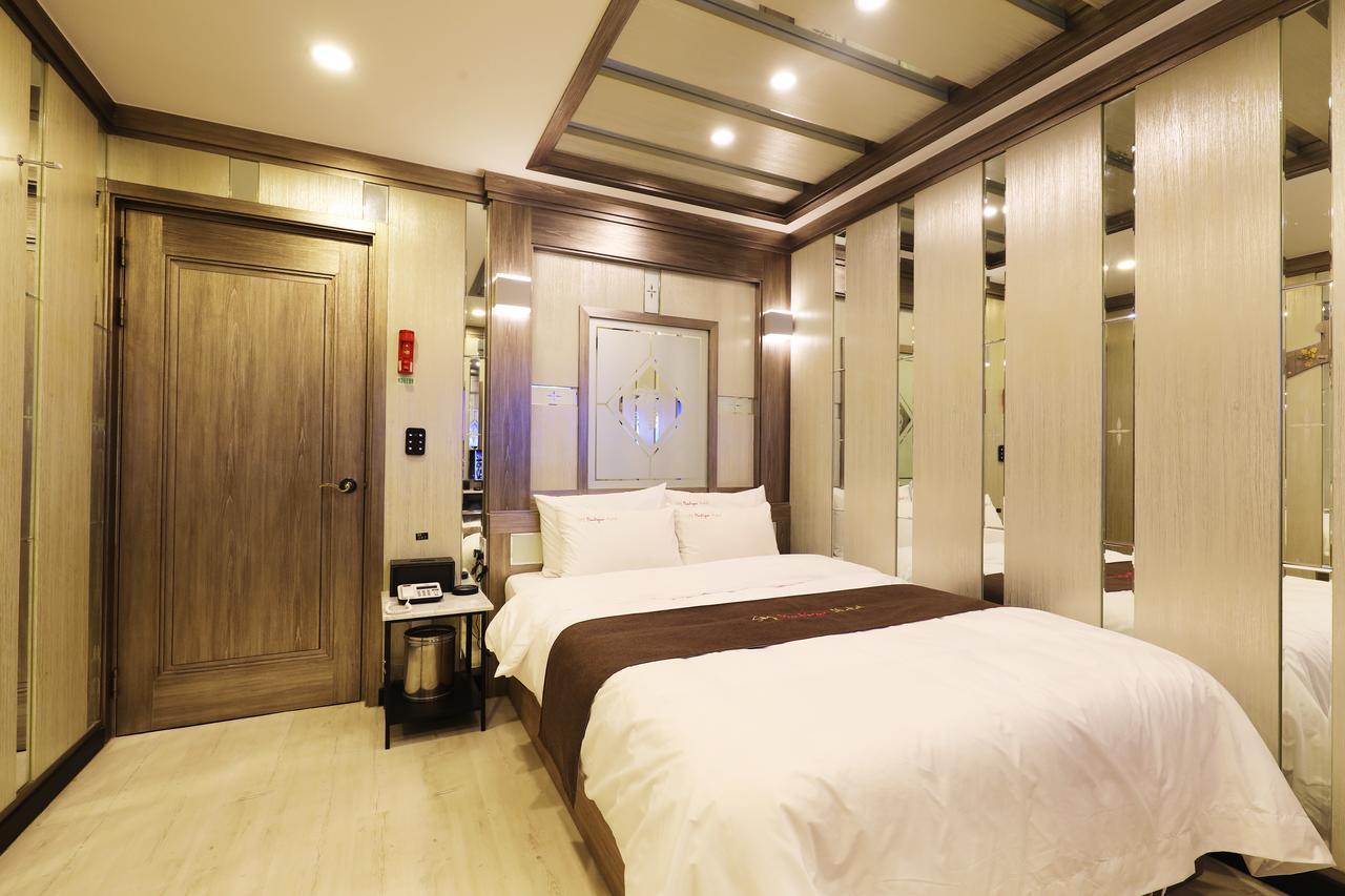 Sm Boutique Hotel Szöul Kültér fotó